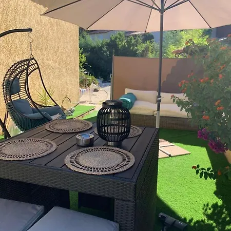 Tres Joli Studio Rayol-Canadel-sur-Mer